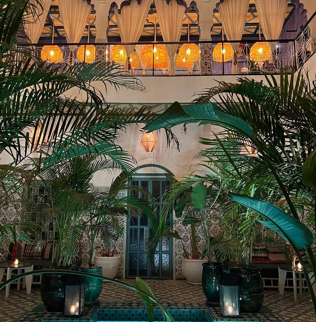 riad be marrakech colorful patio medina